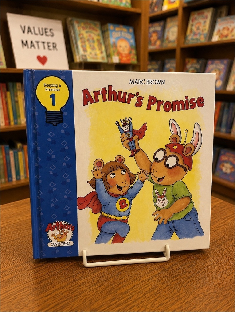 Arthur's Promise Book - GREAT CONDITION